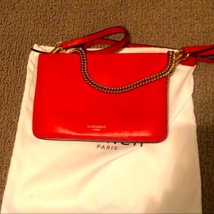 Givenchy clutch 2018 cross3